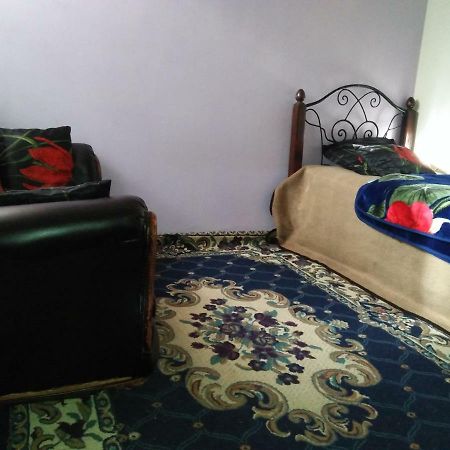 Chambre Prive Private Room Aeroport Mohamed 5 Deroua Bagian luar foto