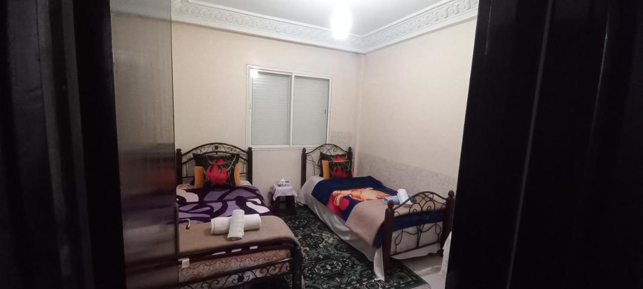 Chambre Prive Private Room Aeroport Mohamed 5 Deroua Bagian luar foto